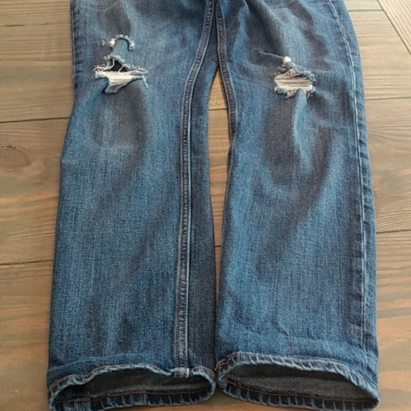 Old navy ripped jeans - Picture 2 of 5